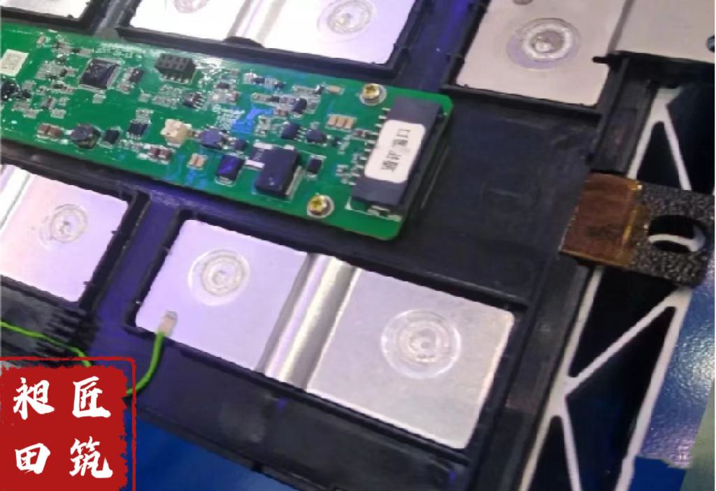 �����UV�zCT-6581